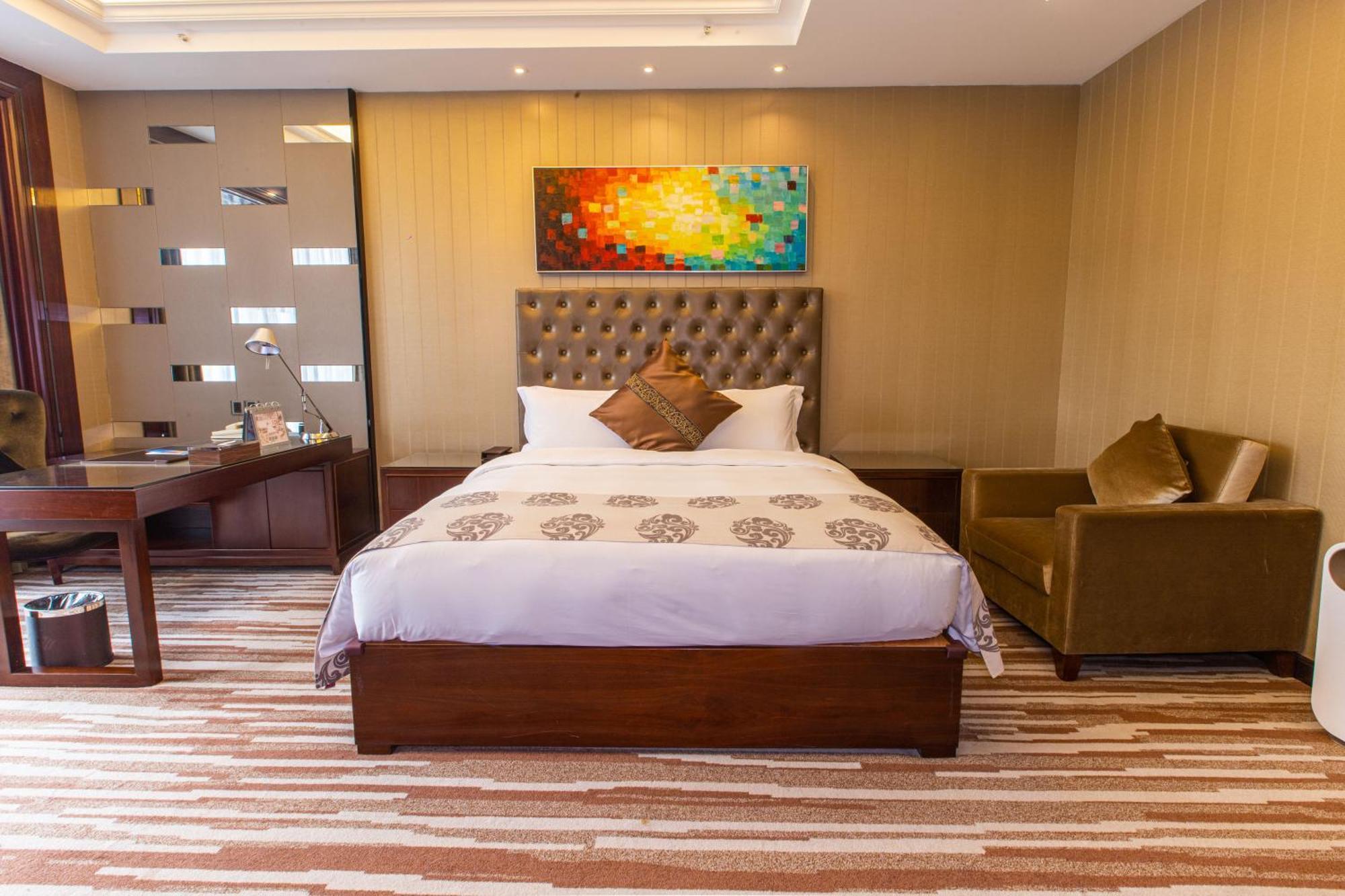 Hotel Wyndham Grand Plaza Royale Chenzhou Exterior foto