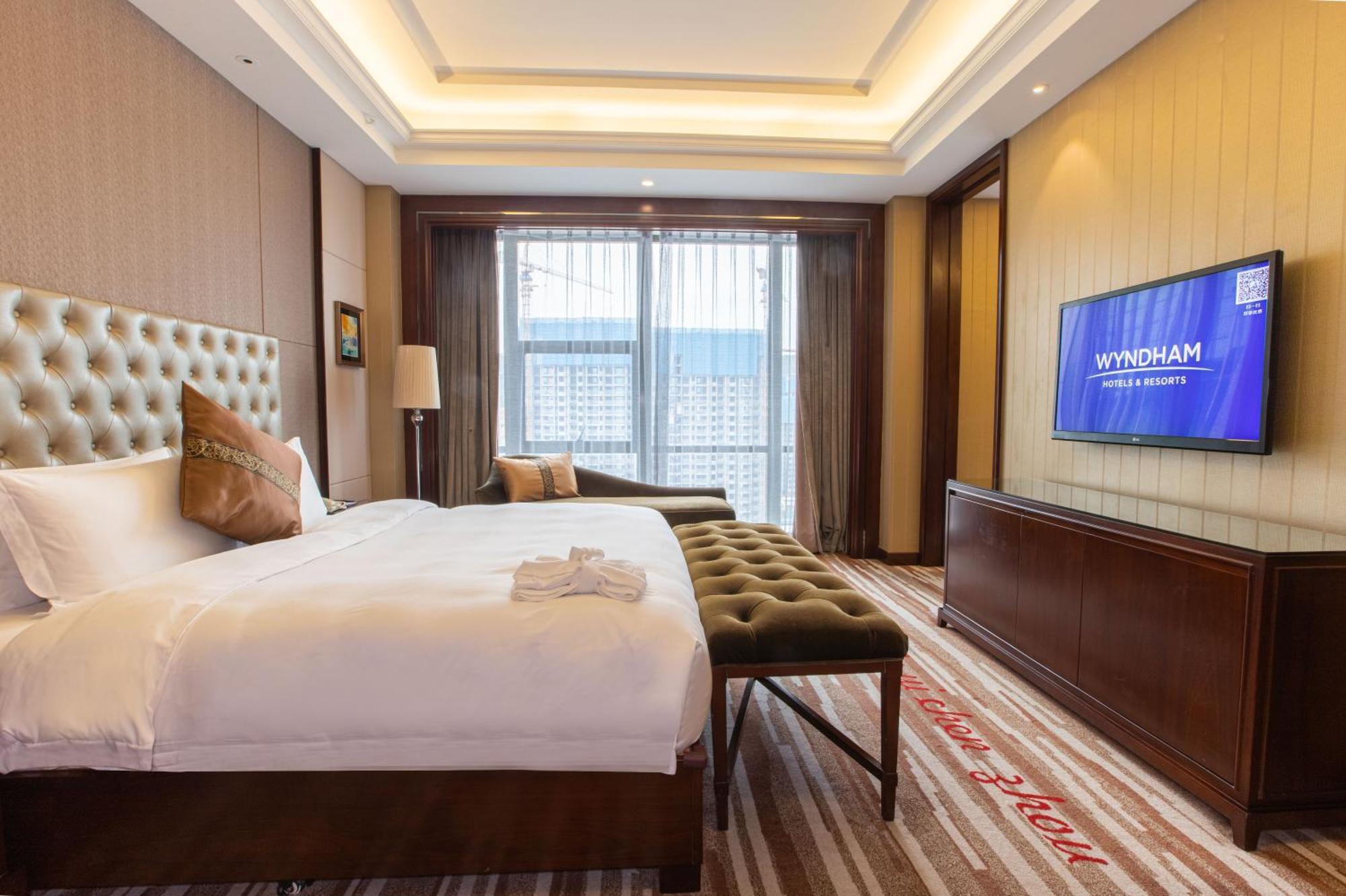 Hotel Wyndham Grand Plaza Royale Chenzhou Exterior foto