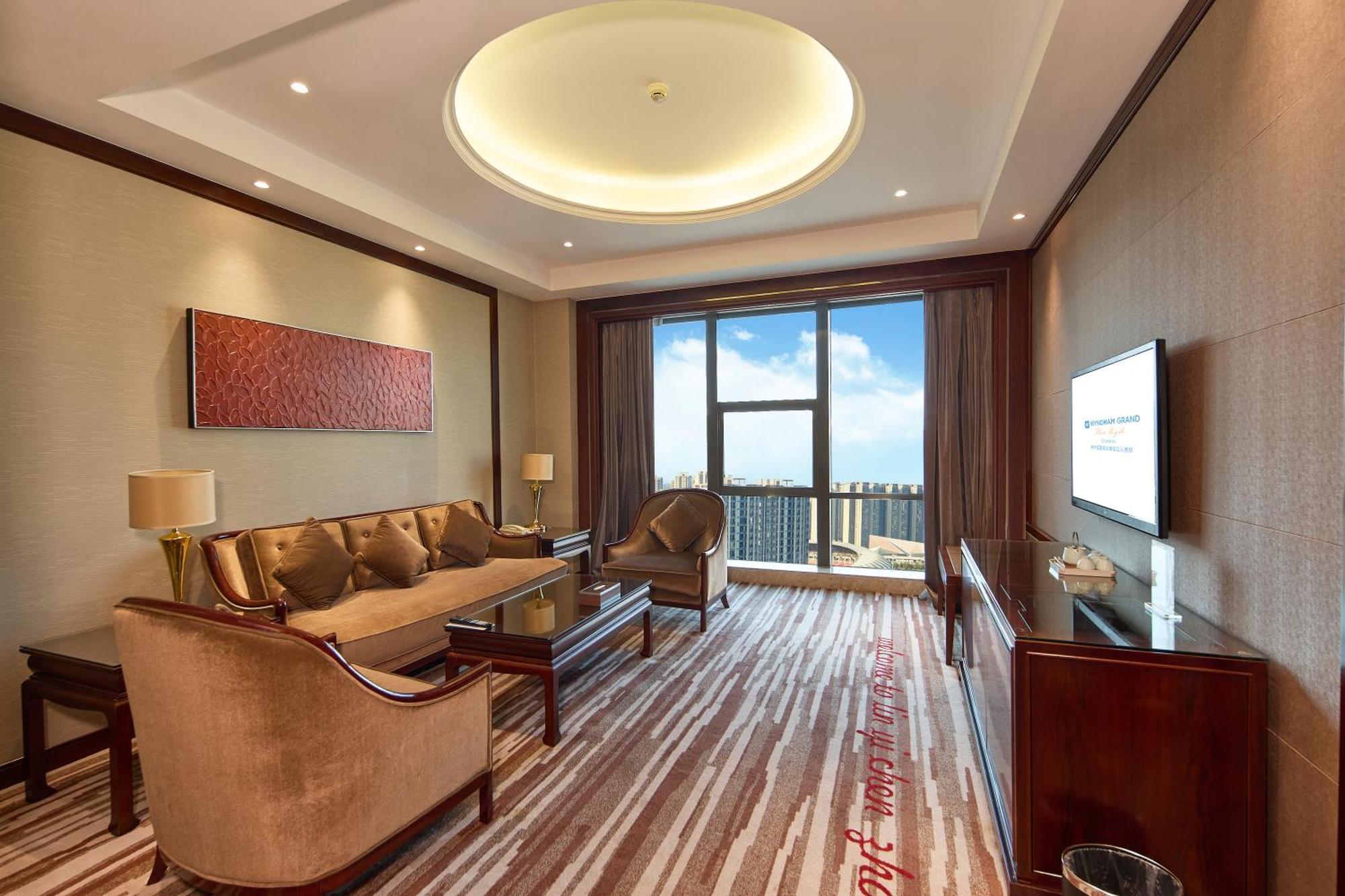 Hotel Wyndham Grand Plaza Royale Chenzhou Exterior foto